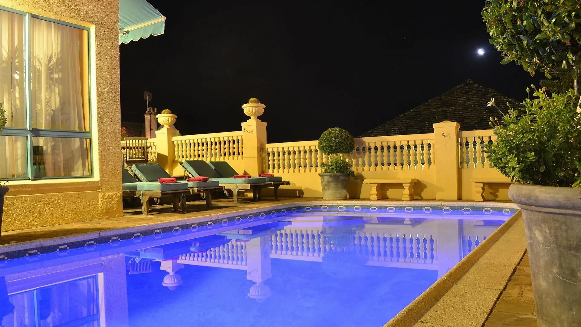 Villa Sunshine Guest House Κέιπ Τάουν 4*,